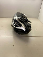 Laden Sie das Bild in den Galerie-Viewer, Frontscheinwerfer BMW 3 G21 G20 9481703-03 Links Scheinwerfer Headlight SCH6642125104zl