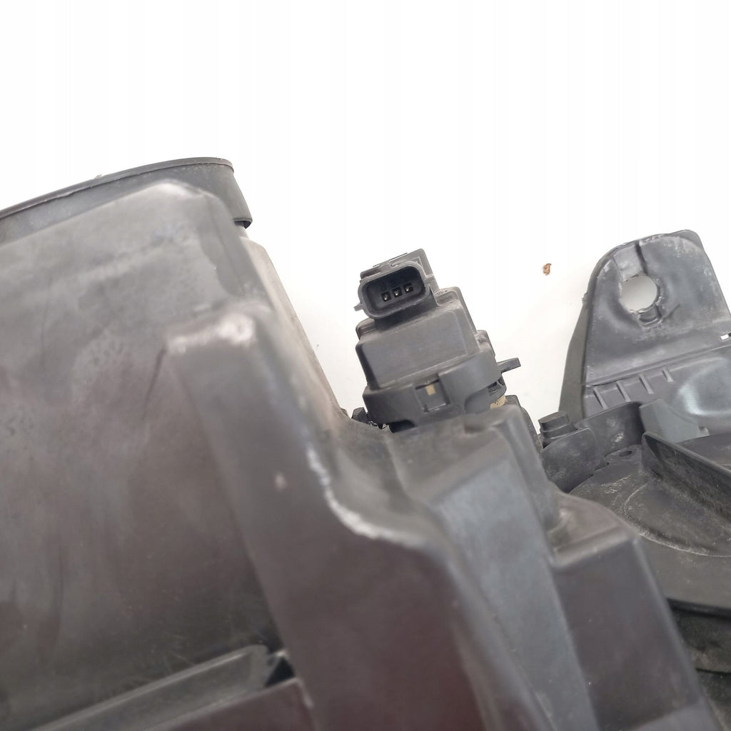 Frontscheinwerfer Renault Laguna III 89905731 260607246 Links Headlight SCH4259172642xd