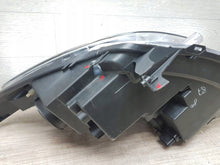 Laden Sie das Bild in den Galerie-Viewer, Frontscheinwerfer Peugeot 2008 I 9677810280 90015176 Rechts Headlight