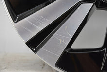 Laden Sie das Bild in den Galerie-Viewer, 1x Alufelge 17 Zoll 7.0&quot; 5x108 40,5ET Glanz Schwarz 32209235 Volvo Rim Wheel