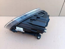Load image into Gallery viewer, Frontscheinwerfer VW Beetle 5C1941006A Rechts Scheinwerfer Headlight SCH5230495137ju