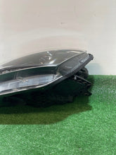 Load image into Gallery viewer, Frontscheinwerfer Skoda Fabia III 6V1941015B Links Scheinwerfer Headlight SCH5359983356uy