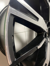 Load image into Gallery viewer, 1x Alufelge 20 Zoll 10.0" 5x120 5A324E7 BMW Rim Wheel FEL1856169027zs