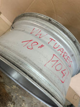 Load image into Gallery viewer, 1x Alufelge 18 Zoll 8.0" 5x112 53ET Glanz Schwarz 7P6601025C VW Touareg FEL2642943107vn