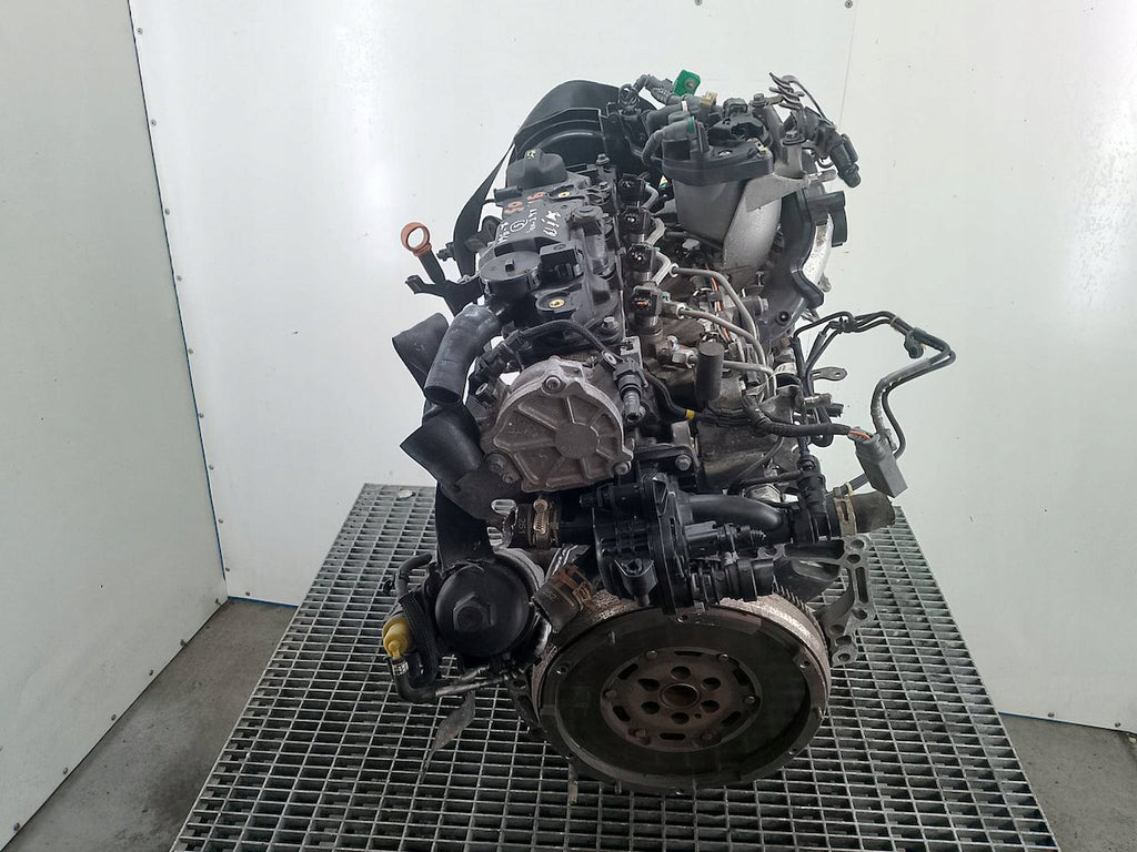 Motor Peugeot 308 II 9H05 1.6 EHDI 2014 Diesel Engine Unkomplett