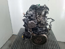 Laden Sie das Bild in den Galerie-Viewer, Motor Peugeot 308 II 9H05 1.6 EHDI 2014 Diesel Engine Unkomplett