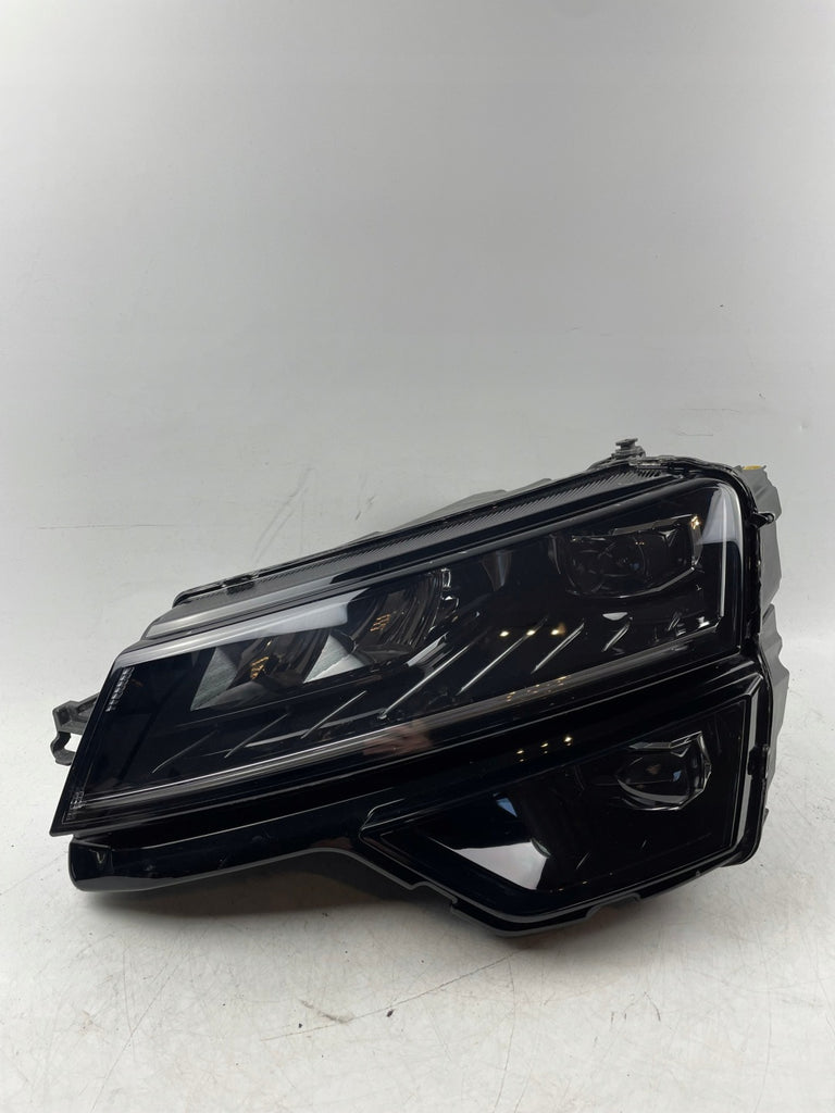 Frontscheinwerfer Skoda Karoq 57B941015C Links Scheinwerfer Headlight SCH2383155772zd