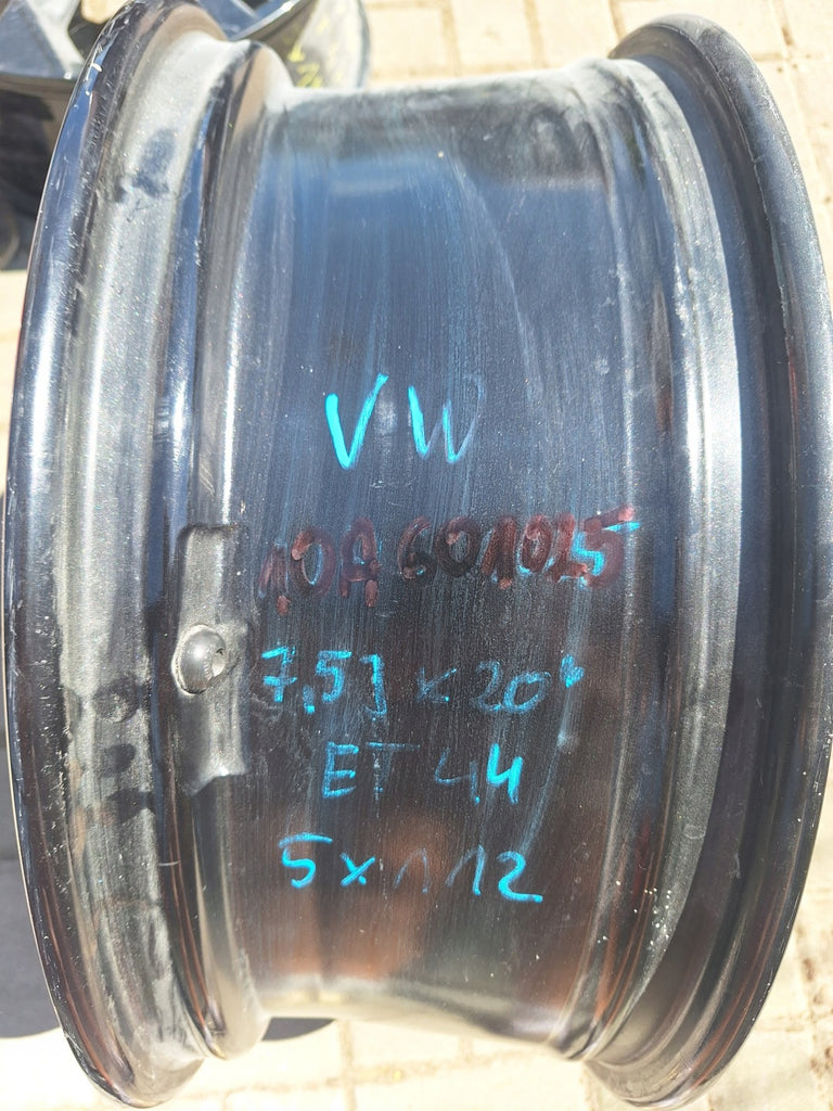1x Alufelge 20 Zoll 7.5" 5x112 44ET Glanz 10A601025B VW Rim Wheel FEL8382927124et
