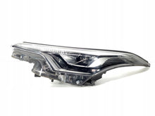 Laden Sie das Bild in den Galerie-Viewer, Frontscheinwerfer Toyota C-Hr 81150F4170 Links Scheinwerfer Headlight SCH7470460181ij