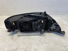 Laden Sie das Bild in den Galerie-Viewer, Frontscheinwerfer Ford Focus NX7B-13E015-CF Links Scheinwerfer Headlight SCH1288021498hx
