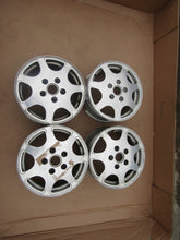 Load image into Gallery viewer, 1x Alufelge 16 Zoll 7.0" 5x130 928362119 Porsche 944 Rim Wheel FEL8837604533cv