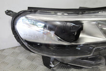 Laden Sie das Bild in den Galerie-Viewer, Frontscheinwerfer Peugeot Expert Traveller 9808235780 Xenon Rechts Headlight SCH2790526559xd