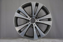 Load image into Gallery viewer, 1x Alufelge 18 Zoll 8.0" 5x112 44ET Glanz Graphit 3C0601025T Mg Rim Wheel FEL4529128513fr