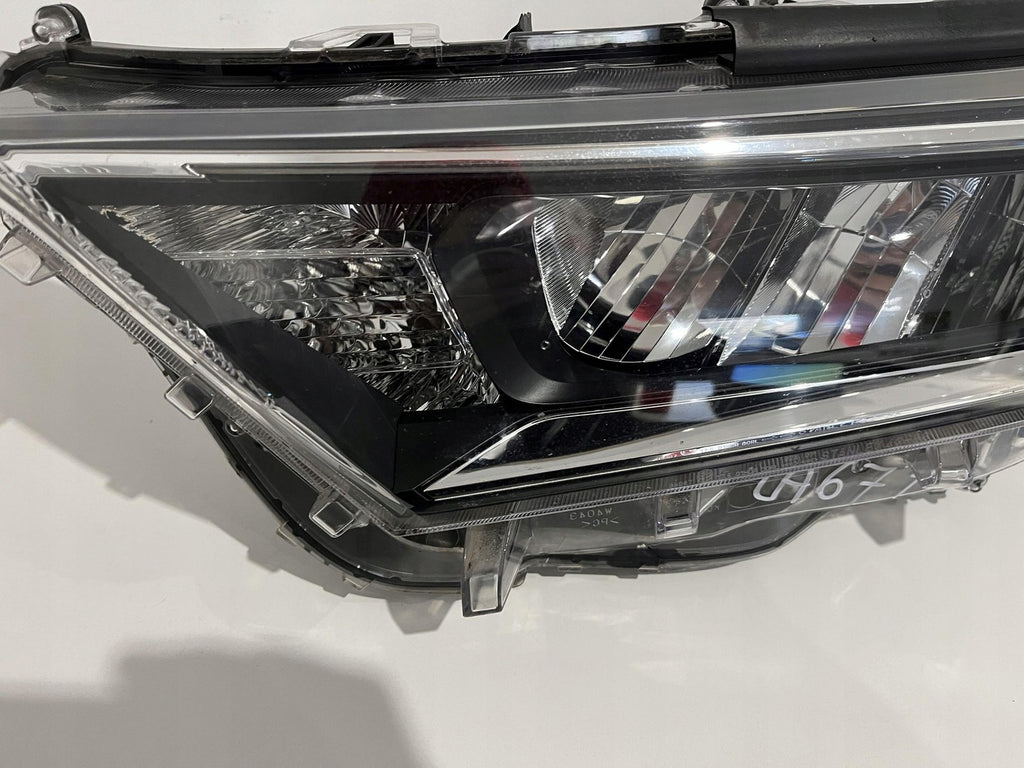 Frontscheinwerfer Toyota V Full LED Ein Stück (Rechts oder Links) Headlight SCH6615957375rm