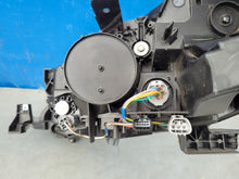 Laden Sie das Bild in den Galerie-Viewer, Frontscheinwerfer Mitsubishi Eclipse Cross RTT6644 LED Rechts Headlight