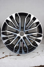 Laden Sie das Bild in den Galerie-Viewer, 1x Alufelge 20 Zoll 8.5" 5x112 45ET Glanz 4G0601025CR Audi Rim Wheel FEL2860884746rc