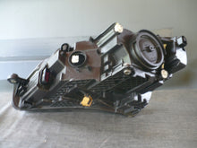 Laden Sie das Bild in den Galerie-Viewer, Frontscheinwerfer Skoda Superb III 3V1941016B Xenon Rechts Headlight