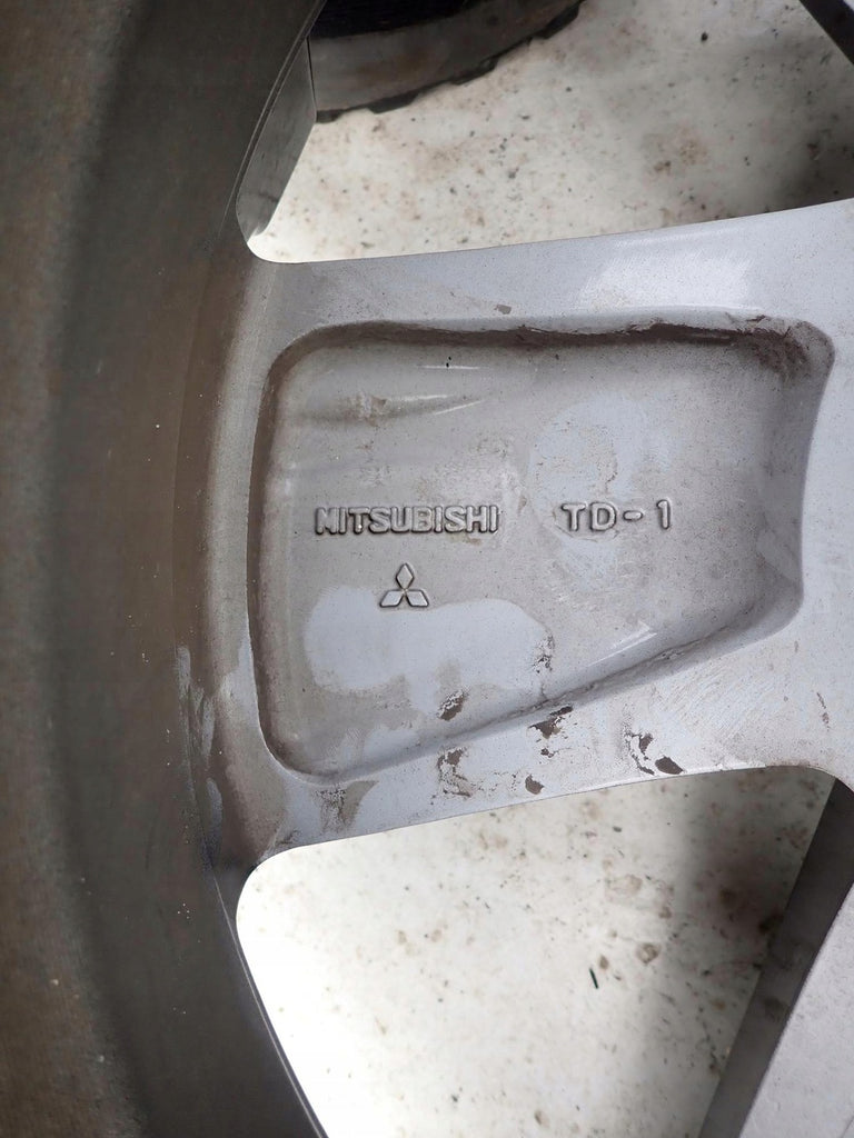 1x Alufelge 18 Zoll 7.0" 5x114.3 38ET Mitsubishi Rim Wheel