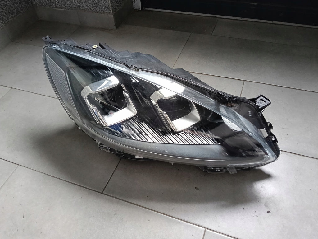 Frontscheinwerfer Ford Kuga I JX7B-13B626-BL L90158169 LED Rechts Headlight SCH6922668021vv