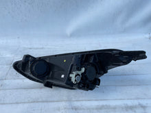 Laden Sie das Bild in den Galerie-Viewer, Frontscheinwerfer Hyundai I10 92102B9000 Rechts Scheinwerfer Headlight SCH2697268274of