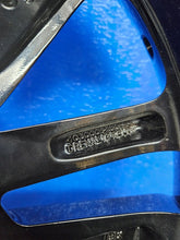 Laden Sie das Bild in den Galerie-Viewer, 1x Alufelge 17 Zoll 6.0" 4x100 403009307R Renault Rim Wheel FEL3991120207mv