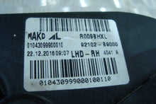 Load image into Gallery viewer, Frontscheinwerfer Hyundai I10 92102-B9000 LED Rechts Scheinwerfer Headlight