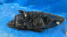Laden Sie das Bild in den Galerie-Viewer, Frontscheinwerfer Hyundai I30 Rechts Scheinwerfer Headlight