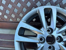 Load image into Gallery viewer, 1x Alufelge 15 Zoll 4x100 PZ49PB0671 Toyota Yaris Rim Wheel FEL5881391498fm