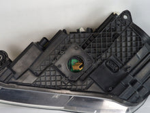 Laden Sie das Bild in den Galerie-Viewer, Frontscheinwerfer Skoda Superb III 3V1941016B Xenon Rechts Headlight