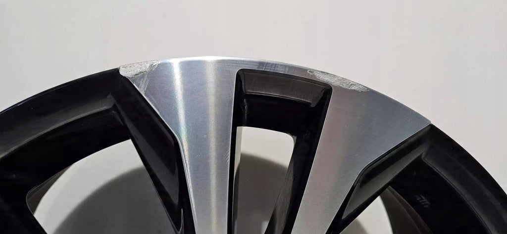 1x Alufelge 18 Zoll 7.5" 5x114.3 35ET Lexus Rim Wheel