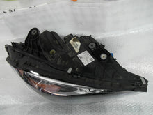 Laden Sie das Bild in den Galerie-Viewer, Frontscheinwerfer Mercedes-Benz A2069068003 Full LED Rechts oder Links SCH6054118515ct