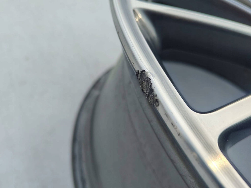 1x Alufelge 18 Zoll 8.0" 5x112 48ET A1764010502 Mercedes-Benz W176 Rim Wheel