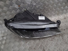 Laden Sie das Bild in den Galerie-Viewer, Frontscheinwerfer Skoda Superb III 3V1941016B Xenon Rechts Headlight SCH9485240689xv