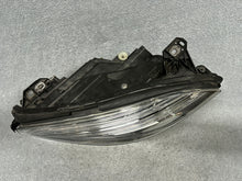 Load image into Gallery viewer, Frontscheinwerfer Mercedes-Benz W176 A1768204261 Xenon Links Headlight SCH9147892268pk