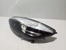 Laden Sie das Bild in den Galerie-Viewer, Frontscheinwerfer Renault Scénic III 260601946R Rechts Scheinwerfer Headlight SCH2307222552vl
