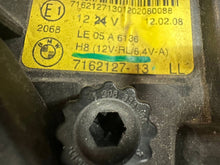 Laden Sie das Bild in den Galerie-Viewer, Frontscheinwerfer BMW 3 E93 E92 7162127 Xenon FALSE Scheinwerfer Headlight SCH2429837408cz