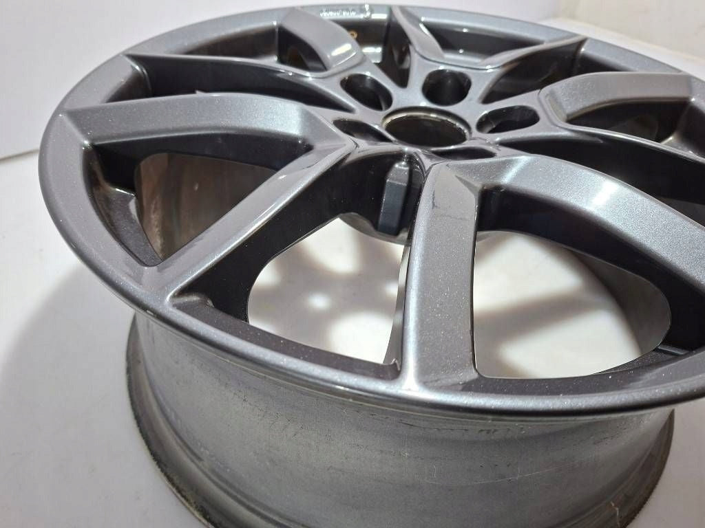 1x Alufelge 17 Zoll 124R-000527 VW Passat B8 Arteon Golf Rim Wheel FEL6072919603dq