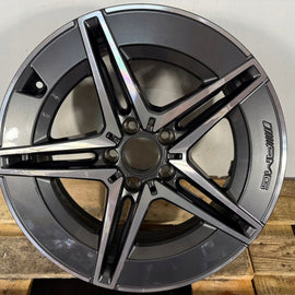 1x Alufelge 18 Zoll 7.5