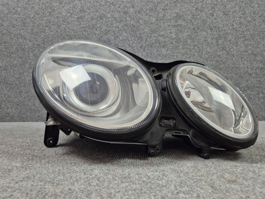Frontscheinwerfer Mercedes-Benz W211 16156400 2118200461 Xenon Rechts Headlight SCH3835720362hu