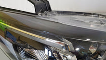 Laden Sie das Bild in den Galerie-Viewer, Frontscheinwerfer Mazda Gj Full LED Rechts Scheinwerfer Headlight