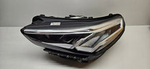 Laden Sie das Bild in den Galerie-Viewer, Frontscheinwerfer BMW X1 5A9A221-01 LED Links Scheinwerfer Headlight SCH2173465783je