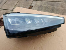Laden Sie das Bild in den Galerie-Viewer, Frontscheinwerfer Skoda Scala 657941016A Rechts Scheinwerfer Headlight SCH6078144187vl