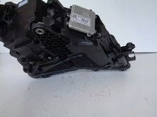 Laden Sie das Bild in den Galerie-Viewer, Frontscheinwerfer Skoda Superb III 3V1941015D Full LED Links Headlight