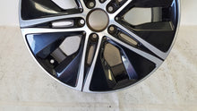 Laden Sie das Bild in den Galerie-Viewer, 1x Alufelge 18 Zoll 7.0&quot; 5x112 44ET A2054018200 Mercedes-Benz W205 Rim Wheel