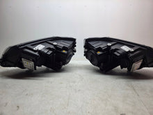 Laden Sie das Bild in den Galerie-Viewer, Frontscheinwerfer VW T5 7E5941016B Xenon Ein Satz Scheinwerfer Headlight SCH8985166327ej