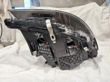 Laden Sie das Bild in den Galerie-Viewer, Frontscheinwerfer BMW 5 F11 F10 7317131-05 Bi-Xenon Links Scheinwerfer Headlight SCH3586131854vp