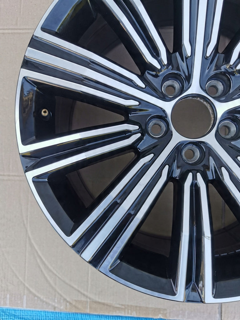 1x Alufelge 18 Zoll 8.0" 5x108 42ET Glanz Schwarz 31471312 Volvo S60 V60 S90 V90