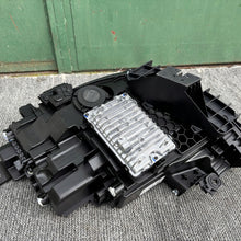 Laden Sie das Bild in den Galerie-Viewer, Frontscheinwerfer Smart P8894546759 7101000316012T231202 Rechts Headlight SCH9330421598lo