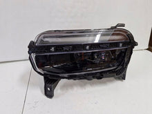 Laden Sie das Bild in den Galerie-Viewer, Frontscheinwerfer Jeep L795479 Links Scheinwerfer Headlight SCH7960956832tb