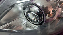 Laden Sie das Bild in den Galerie-Viewer, Frontscheinwerfer Opel Zafira B 9813477980-00 Bi-Xenon Links Headlight
